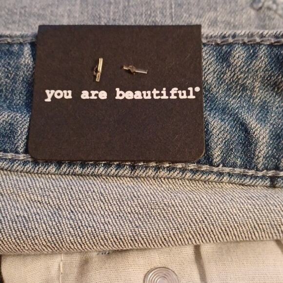 Dollhouse Denim Distress Jeans Skirt With Silver & Pearly Beads. Size 20 - Picture 12 of 16